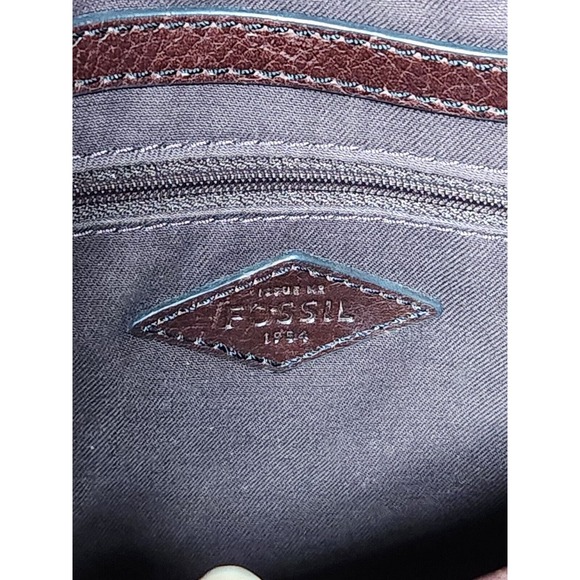 Womens FOSSIL Emi Leather Saddle Handbag Two-toned Brown Purse Bag Crossbody - Picture 6 of 7